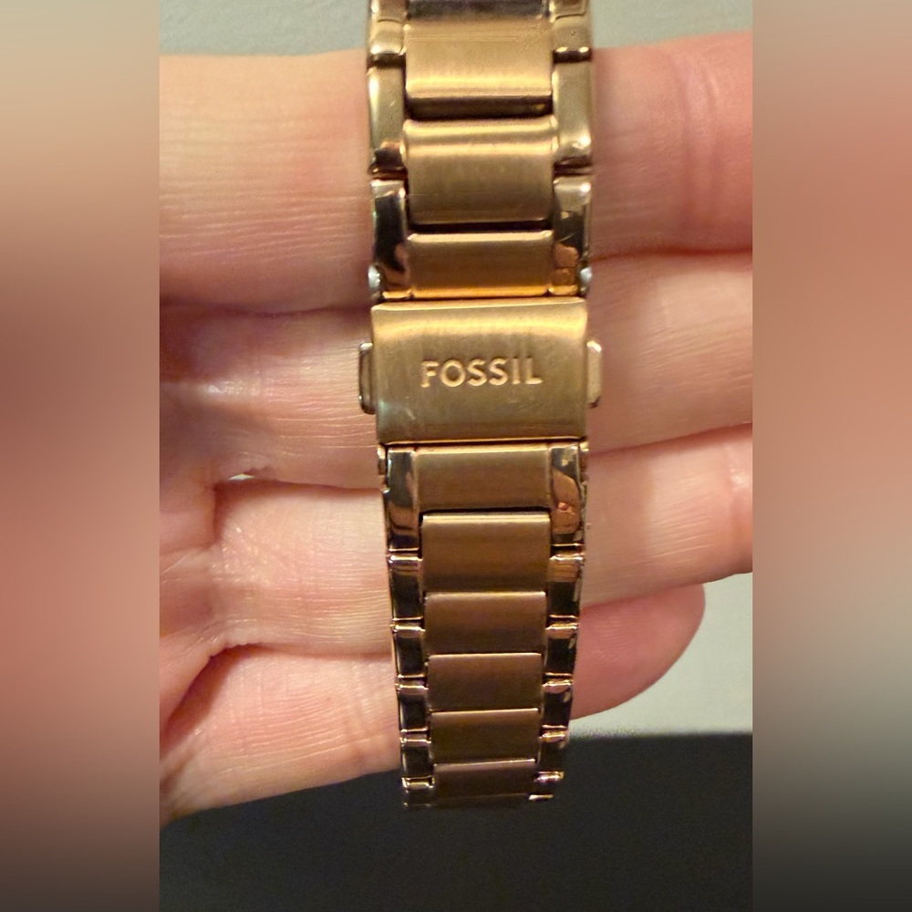Fossil Modern Courier Chronograph Rose Gold Tone Stainless Steel Watch - Picture 4 of 9